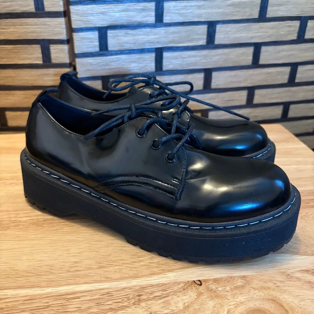 Pop Black Platform Shoes‎ Size 8